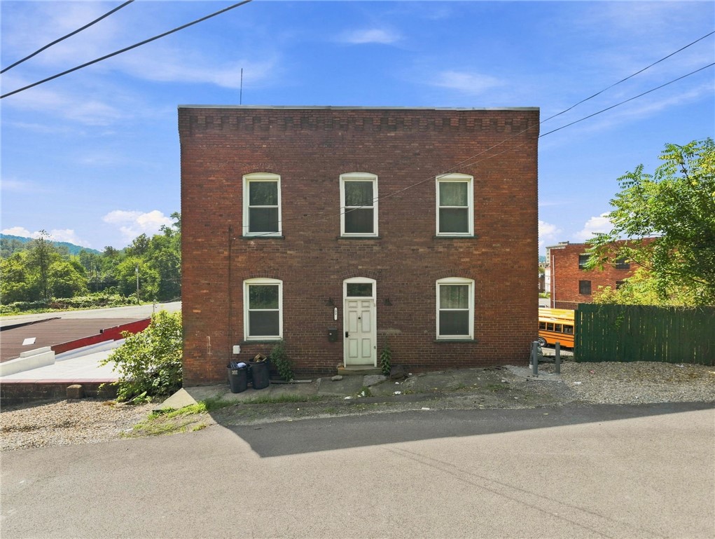 32 Brown Street Brownsville PA 15417