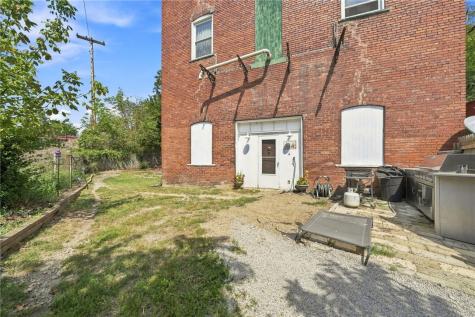 32 Brown Street Brownsville PA 15417