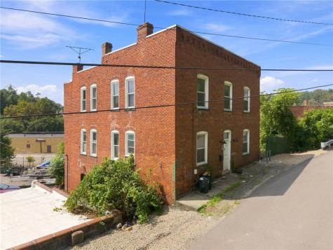 32 Brown Street Brownsville PA 15417