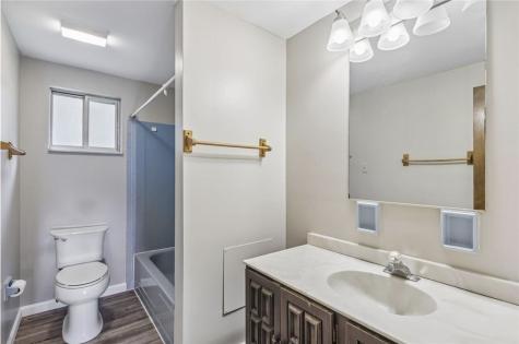 512 Hanover Kendall Hanover Township PA 15050