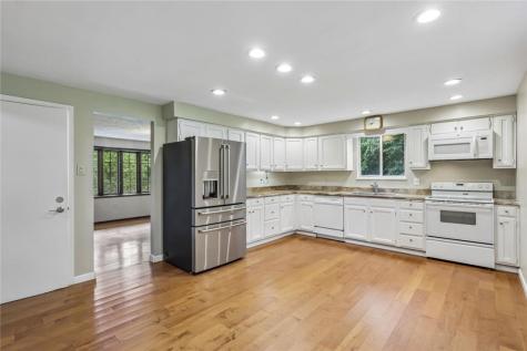 512 Hanover Kendall Hanover Township PA 15050