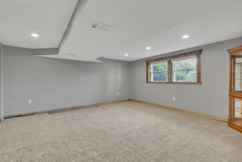 4173 River Road North Sewickley Township PA 15010