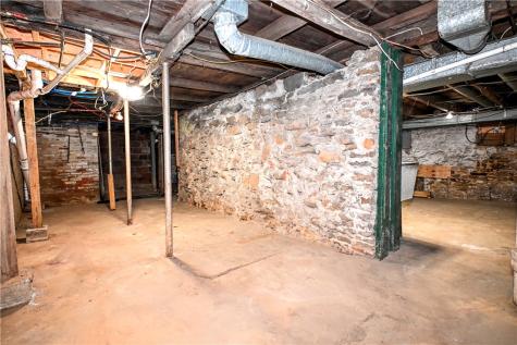 419 Don Street Rostraver PA 15012