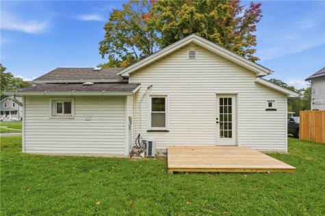 141 Pierce Avenue Sharpsville PA 16150