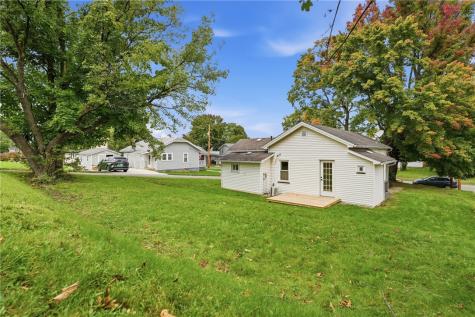 141 Pierce Avenue Sharpsville PA 16150