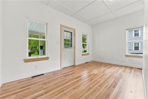 141 Pierce Avenue Sharpsville PA 16150