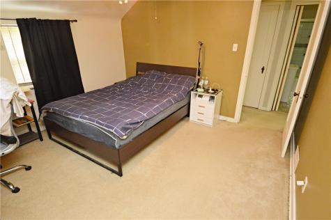 1056 Lindberg Avenue Lincoln Place PA 15120