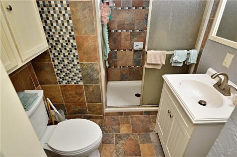 1056 Lindberg Avenue Lincoln Place PA 15120
