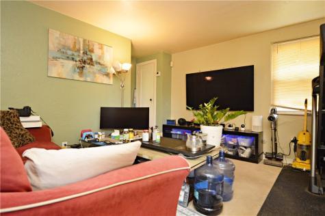 1056 Lindberg Avenue Lincoln Place PA 15120