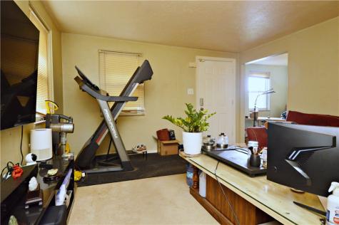 1056 Lindberg Avenue Lincoln Place PA 15120