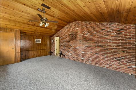 652 Fernhill Avenue Brookline PA 15226