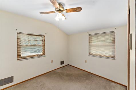 652 Fernhill Avenue Brookline PA 15226