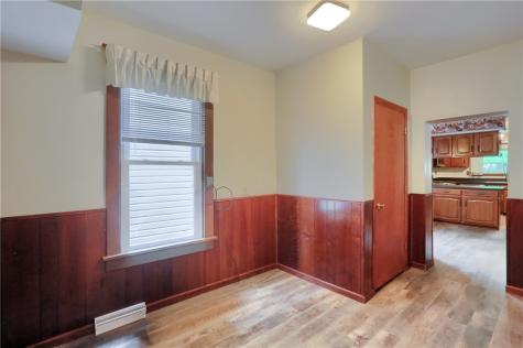 2527 7th Avenue Beaver Falls PA 15010