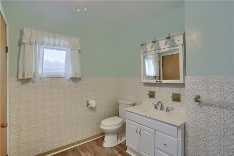 2527 7th Avenue Beaver Falls PA 15010