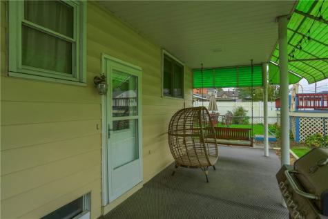 2527 7th Avenue Beaver Falls PA 15010