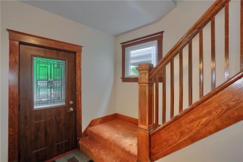 2527 7th Avenue Beaver Falls PA 15010