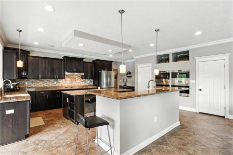 30 Trotter Lane Findlay Township PA 15026