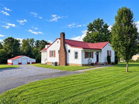 2017 Eastbrook Road Hickory Township PA 16101