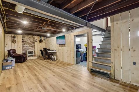 2017 Eastbrook Road Hickory Township PA 16101