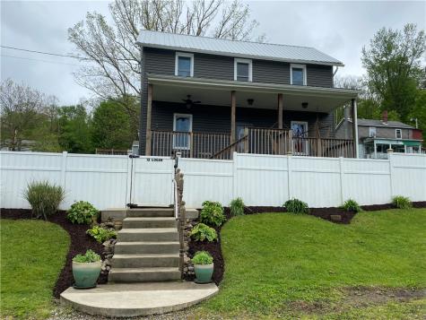 12 Logan Street Ohiopyle PA 15470