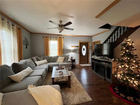 12 Logan Street Ohiopyle PA 15470