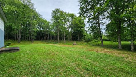 686 Old Route 8 Irwin Township PA 16038