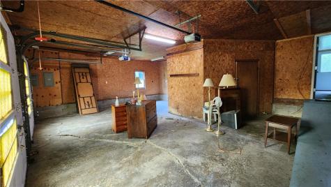 686 Old Route 8 Irwin Township PA 16038