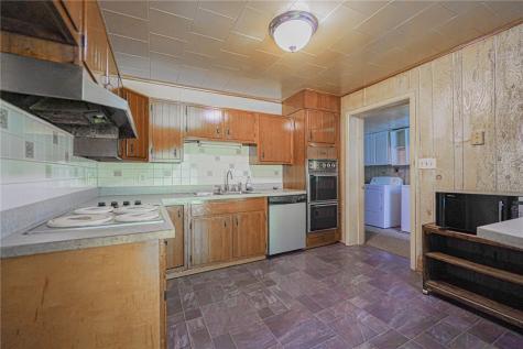 686 Old Route 8 Irwin Township PA 16038