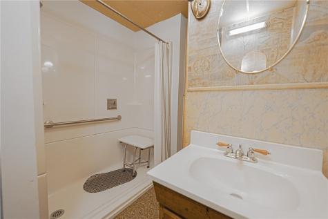 686 Old Route 8 Irwin Township PA 16038