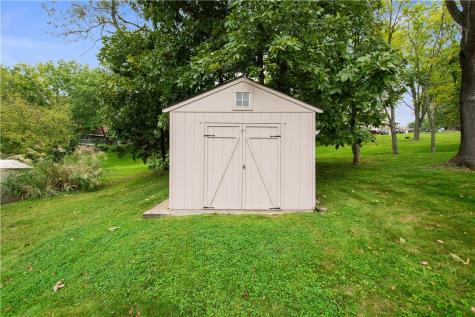 1104 Sharps Circle South Fayette PA 15017