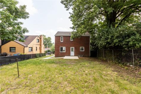 1468 Steuben Street Crafton Heights PA 15205
