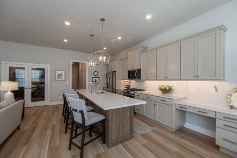 4012 Evilyn Drive Economy PA 15005