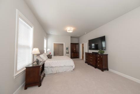 4012 Evilyn Drive Economy PA 15005