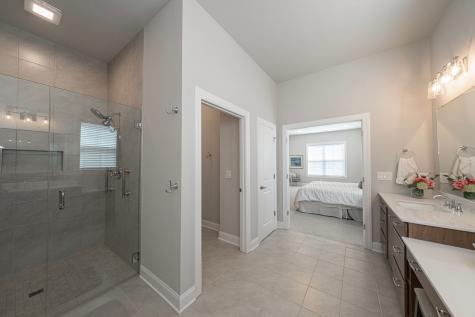 4012 Evilyn Drive Economy PA 15005