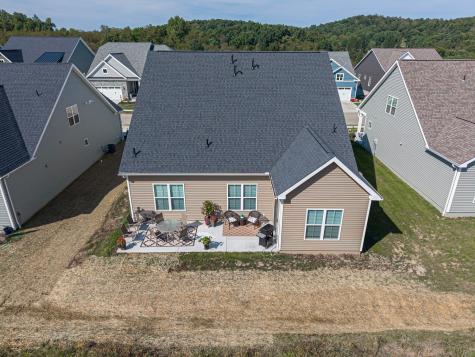 4012 Evilyn Drive Economy PA 15005