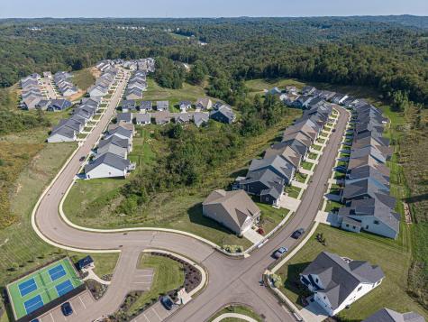4012 Evilyn Drive Economy PA 15005