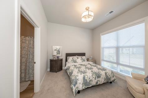 4012 Evilyn Drive Economy PA 15005
