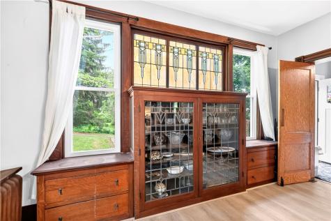 4004 Noblestown Road Oakdale PA 15071