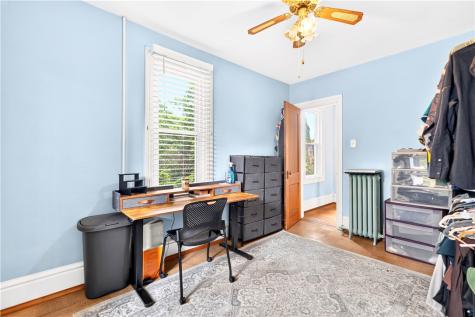 4004 Noblestown Road Oakdale PA 15071