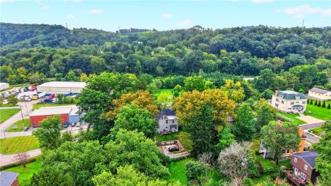 4004 Noblestown Road Oakdale PA 15071