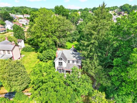 4004 Noblestown Road Oakdale PA 15071