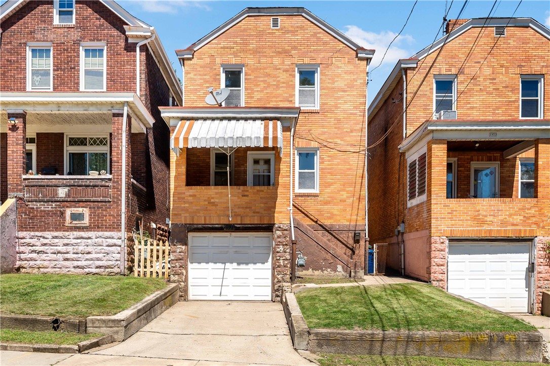 2921 Daniels Street Arlington PA 15210