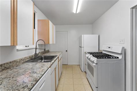2921 Daniels Street Arlington PA 15210