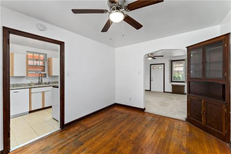 2921 Daniels Street Arlington PA 15210