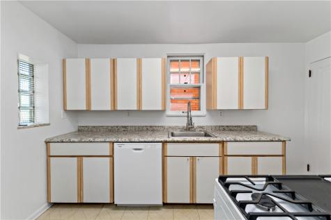 2921 Daniels Street Arlington PA 15210