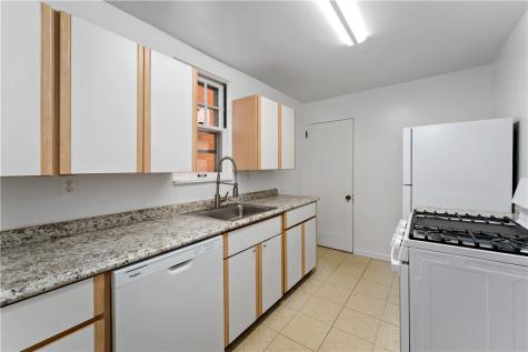 2921 Daniels Street Arlington PA 15210