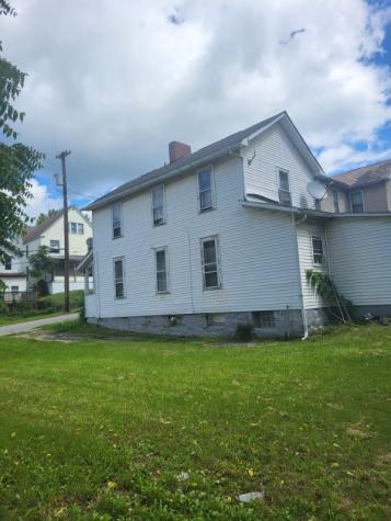 606 E Long Avenue New Castle PA 16101