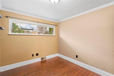 182 Chapel Drive North Sewickley Township PA 16117