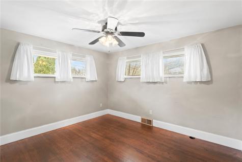 182 Chapel Drive North Sewickley Township PA 16117