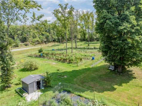 781 New Castle Road Franklin Township PA 16001